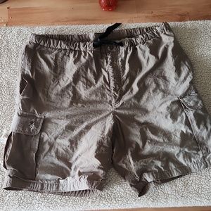 Men's cargo shorts